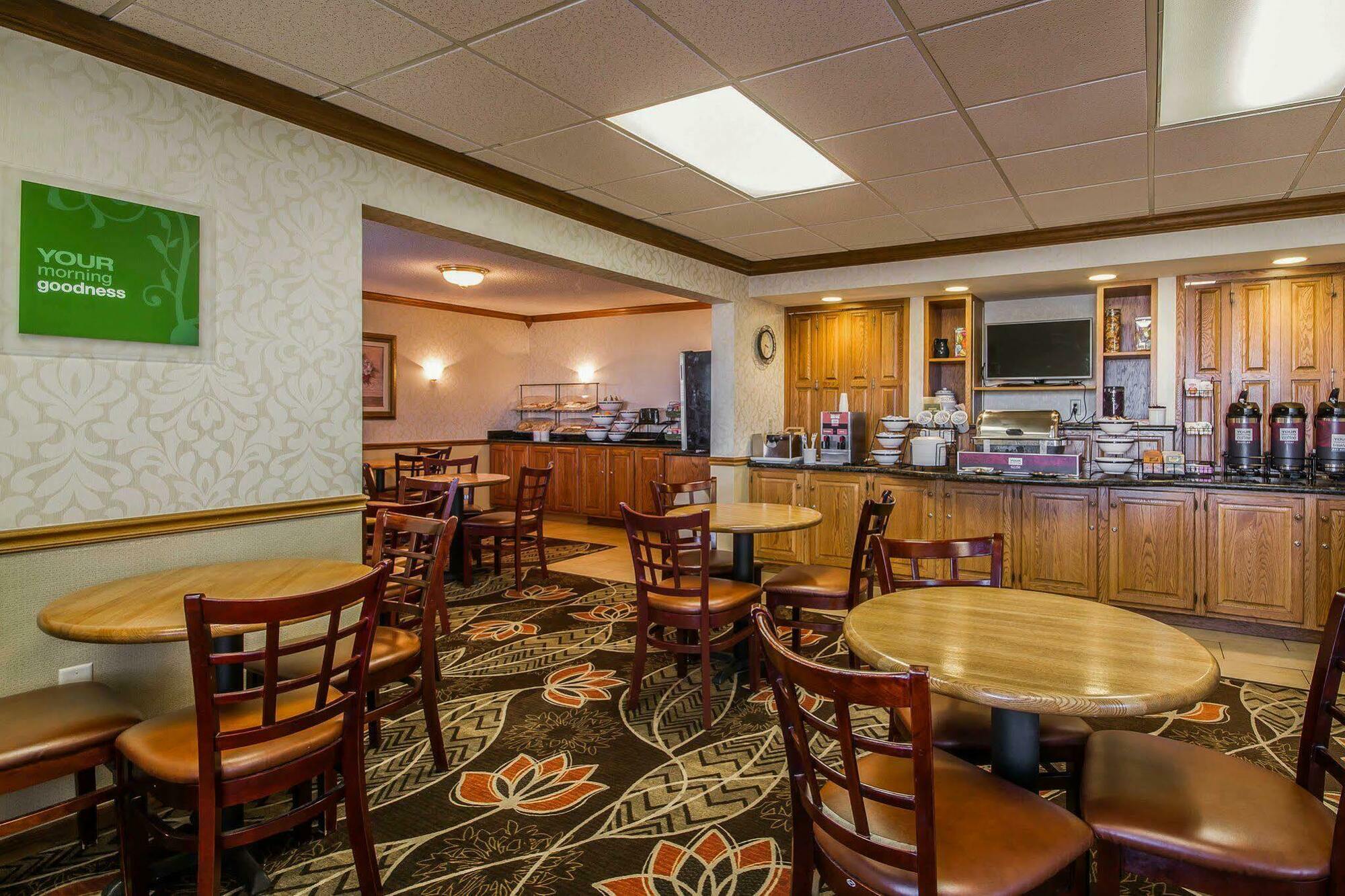 Comfort Inn Fond Du Lac Extérieur photo